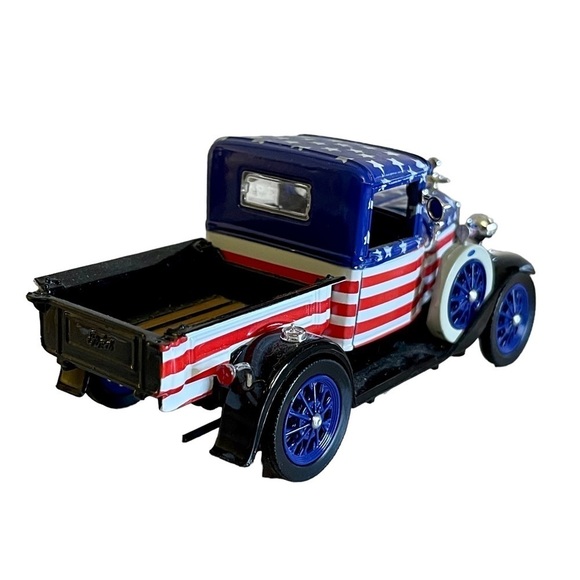 National Motor Museum 1931 FORD Model A Pickup Truck American Flag Collectible - Picture 4 of 10